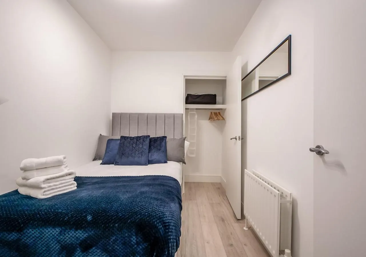 Apartment Central Comfort Apt 2 Bed And Balcony Belfast United Kingdom