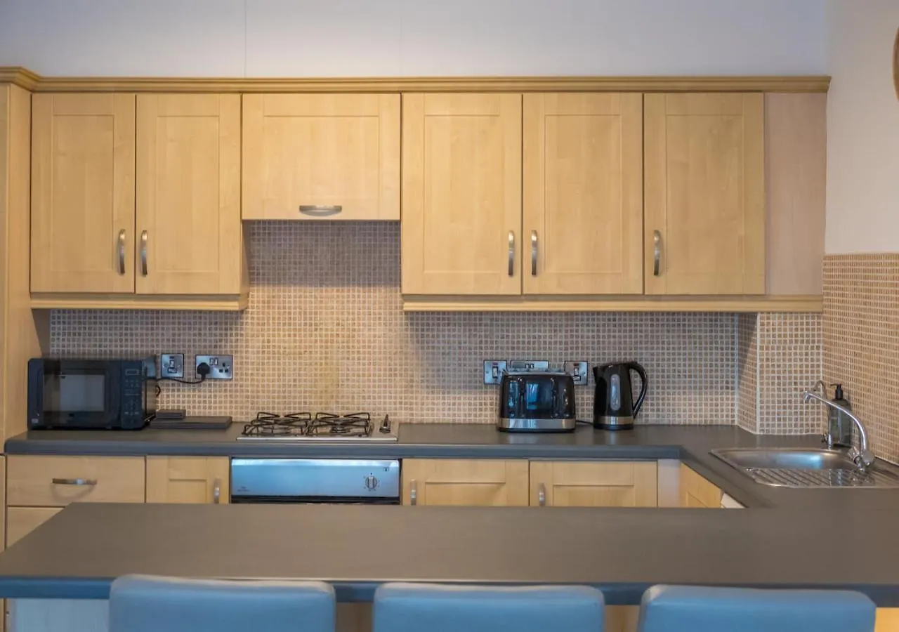 Central Comfort Apt 2 Bed And Balcony Belfast 0*,